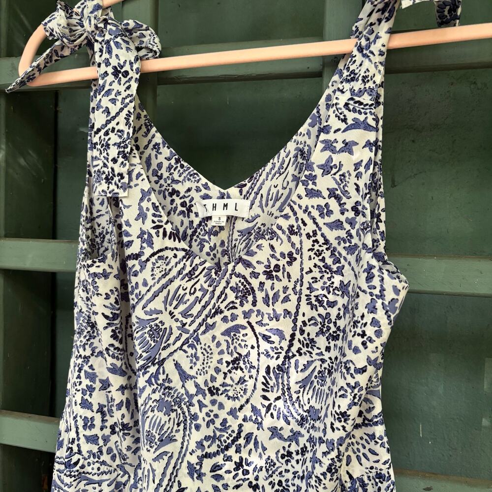 THML Vacay Blue and White Paisley Floral Tie-Shoulder Flowy Maxi Dress- Sz S - Picture 3 of 6